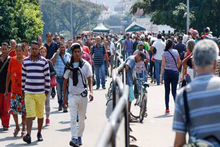 Proponen mecanismos para evitar plagio del carnet fronterizo