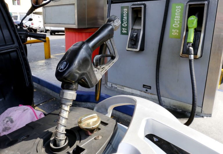 Régulo Reina: En Monagas ha mejorado la situación de la venta del combustible