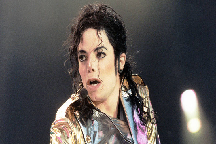 Para curarse una extraña fobia a Michael Jackson, recurrió a esta terapia