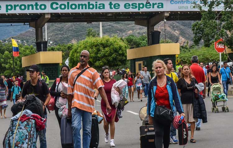 Colombia prepara nueva política migratoria para extranjeros