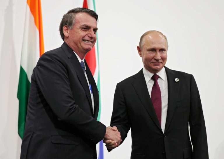 Bolsonaro espera que Putin ayude a «resolver la cuestión de Venezuela»