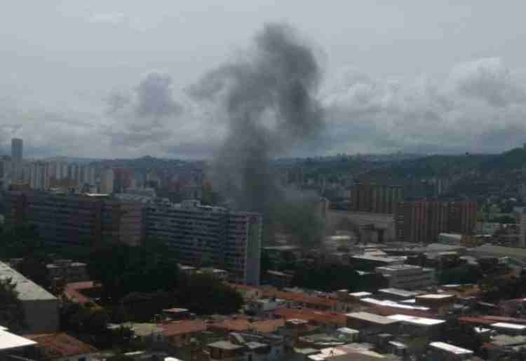 Explotó la subestación eléctrica de la parroquia San Juan en Caracas