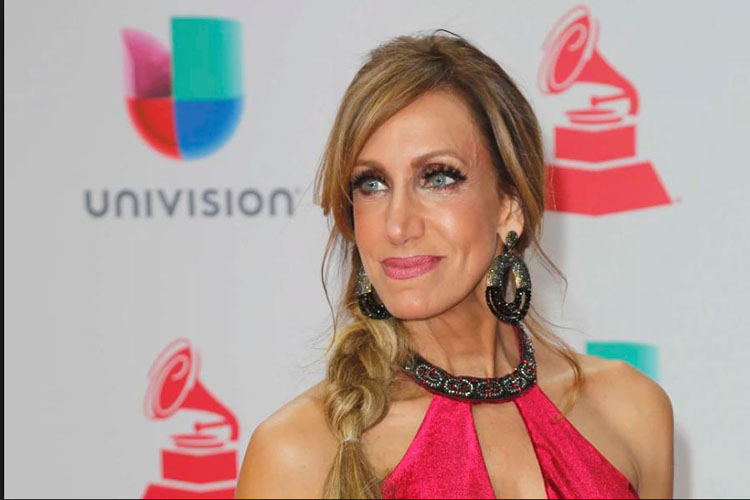 A Lili Estefan la dejó su esposo por otro hombre