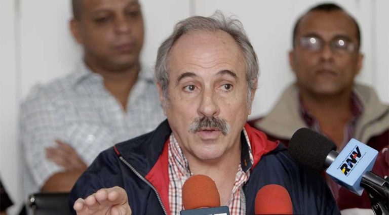 Carlos López: La Central Socialista de Trabajadores no pide cambio de Gabinete Económico