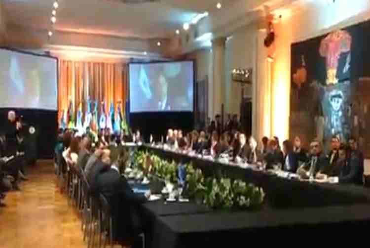 Guaidó pide al Grupo de Lima atender la migración venezolana