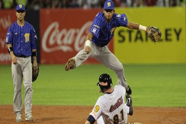 Béisbol venezolano iniciará el 5 de noviembre con menos partidos de temporada