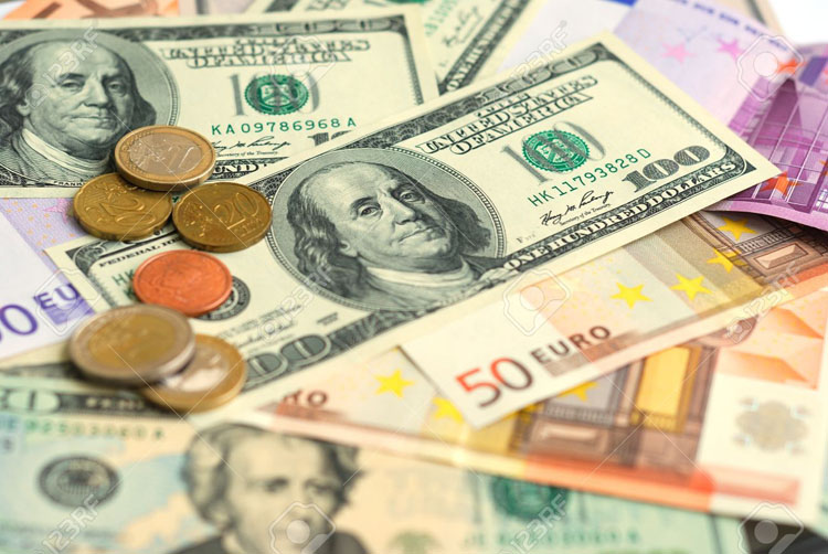 Tasa de cambio cerró este lunes en Bs 7.824,09 por euro