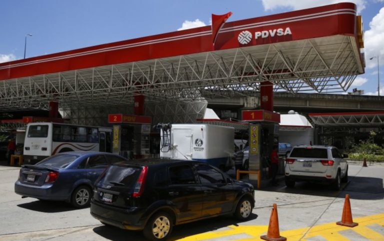 PDVSA garantiza el suministro de gasolina