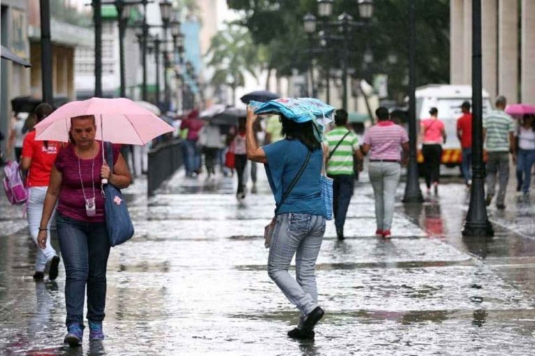Protección Civil espera unas 60 ondas tropicales esta temporada de lluvias