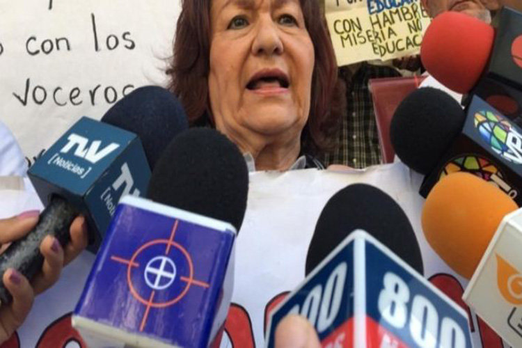 Sindicatos y Gremios protestaron ante el Pbud por  violación de los derechos laborales