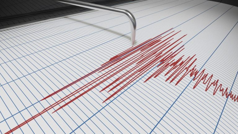 Un sismo de magnitud 6 sacude El Salvador