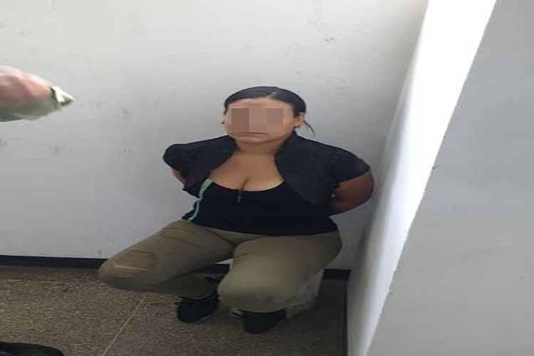 Detienen en flagrancia a funcionaria de la Policía de Carabobo que integraba banda de roba casas