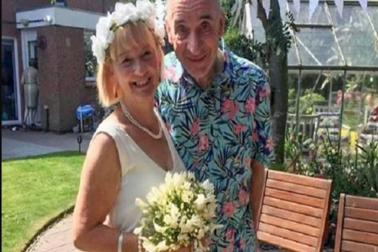 Abuelito con Alzheimer se vuelve a enamorar de su esposa y se  casan nuevamente