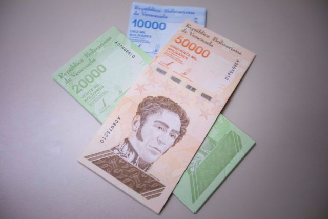 Asdrúbal Oliveros: La reconversión monetaria es inminente