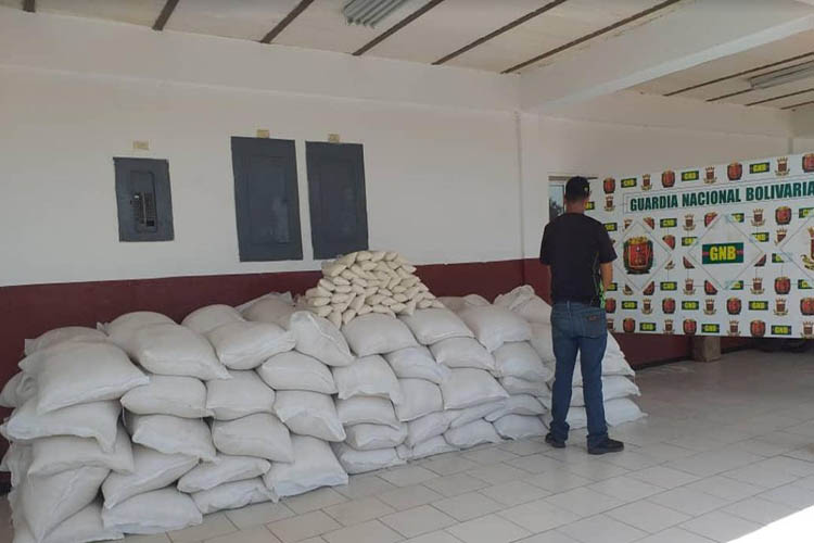 Lo detienen con más de 4.000 kilogramos de arroz acaparados en Coro