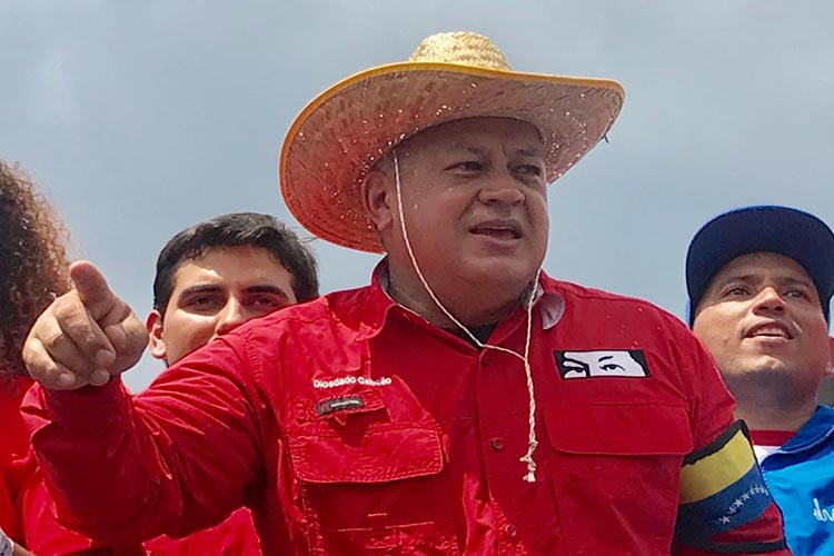 Cabello: Trump demuestra “irracionalidad absoluta” al amenazar con bloqueo a Venezuela