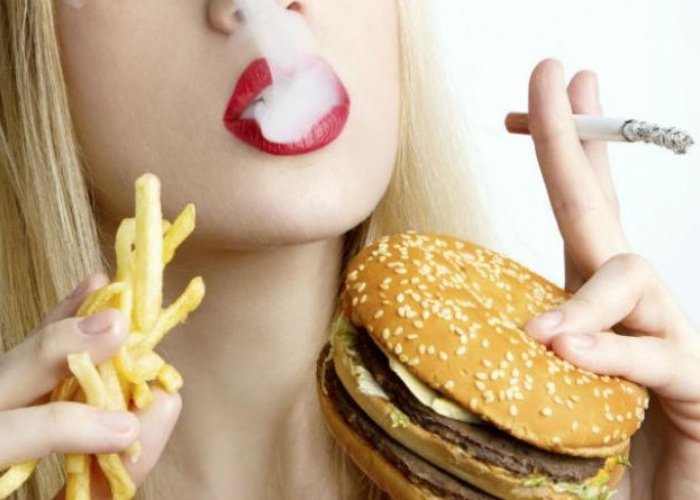 Fumar después de comer es 10 veces más dañino