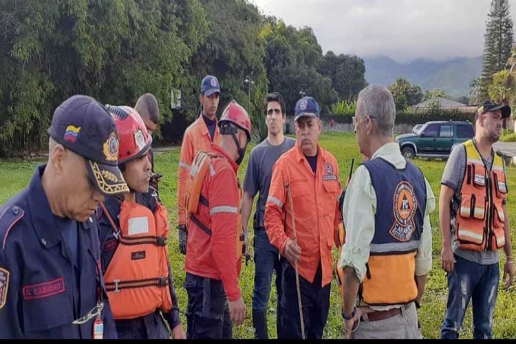 Hombre desapareció al caer a un río tras fuertes lluvias en Carabobo