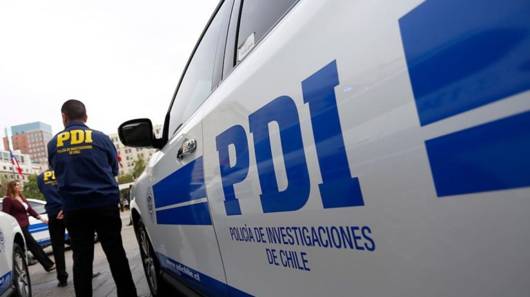 Tirador mata a cinco personas en local de tragamonedas en Santiago de Chile