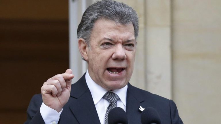 Santos: Hay que reprimir a exguerrilleros que no cumplan los acuerdos