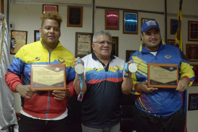 Entregan reconocimientos a atletas que participaron en los Juegos Panamericanos de Lima 2019