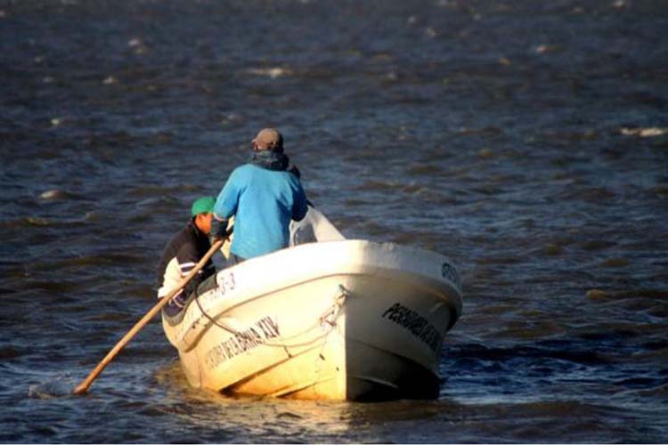 Pescadores desaparecidos de La Guaira fueron encontrados en Falcón