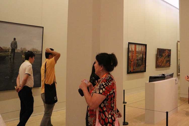 Artistas venezolanos presentan obras en octava Bienal de Arte de Beijing