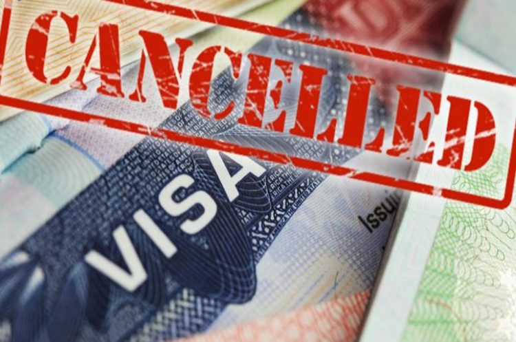 EEUU revoca visas a funcionarios de Maduro y sus familiares