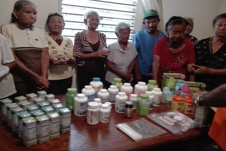 Fundaentretodos entregó vitaminas y suplementos en el barrio Andrés Eloy Blanco