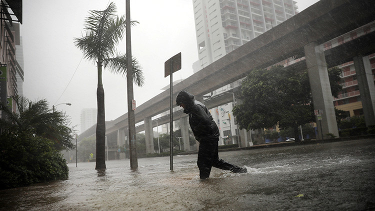 Varias tormentas amenazan costas del Caribe, México y EEUU