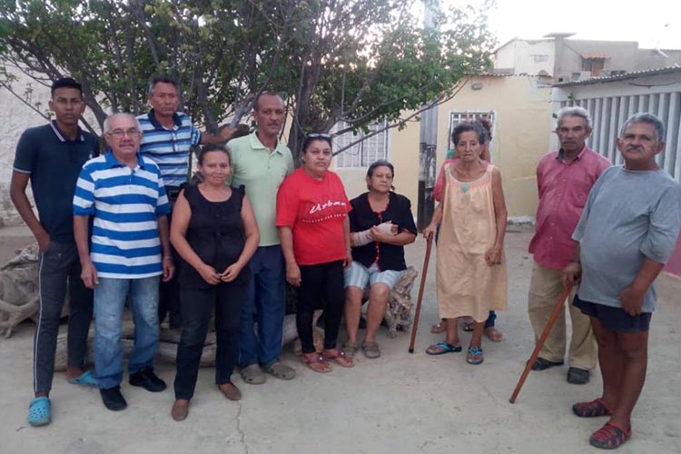 Vecinos de  Las Margaritas exigen la distribución del servicio de gas doméstico
