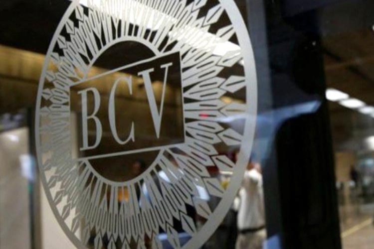 BCV dice que Guaidó rechazó acuerdo para comprar vacunas