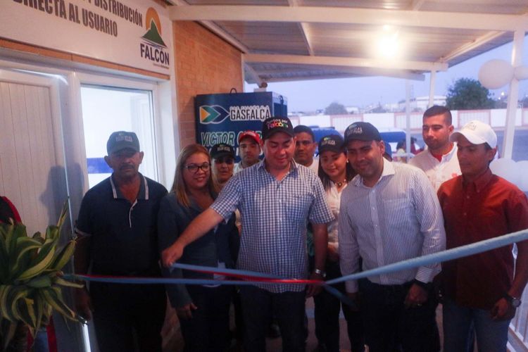 Gobierno regional inaugura oficina de Gasfalca en Paraguaná