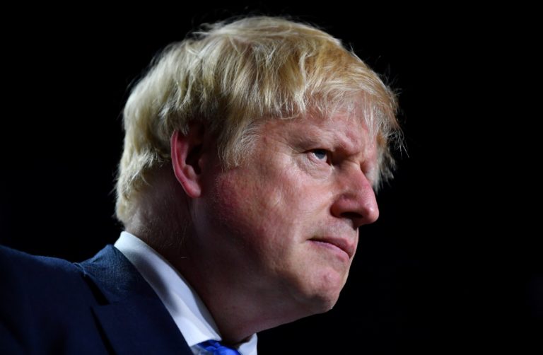 Boris Johnson: Es demasiado peligroso relajar ahora el confinamiento