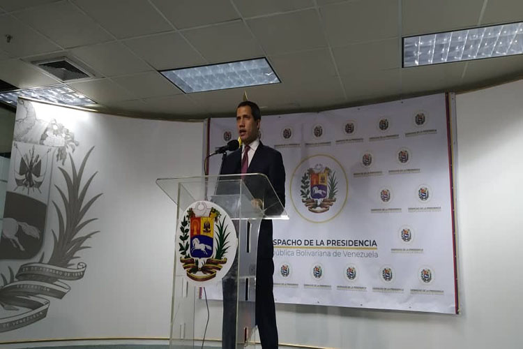 Guaidó propone un Consejo de Gobierno para atender la crisis