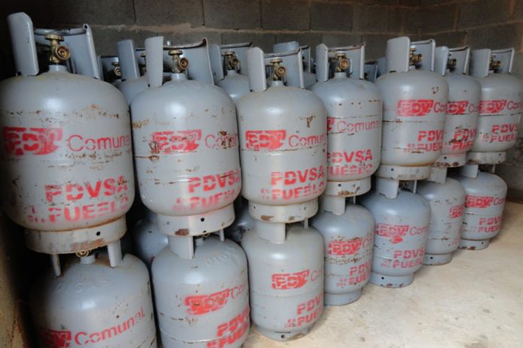 Detienen a siete personas por revender gas doméstico en Trujillo