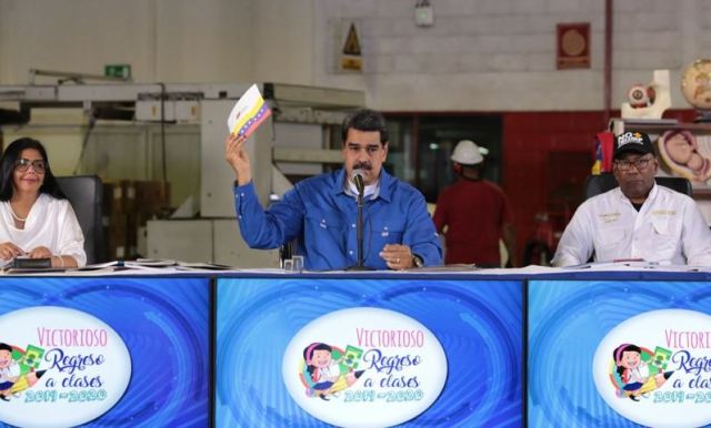 Maduro niega chantaje con cajas CLAP si no firman el «No More Trump»