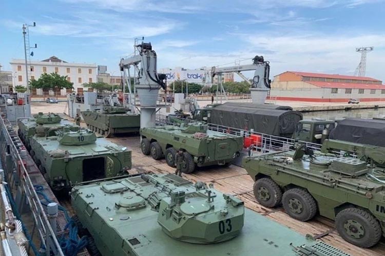 Remigio Ceballos anunció la llegada de buques y tanquetas al Zulia para los ejercicios militares