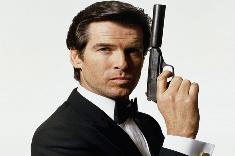 Pierce Brosnan: Es tiempo de presentar a la James Bond mujer