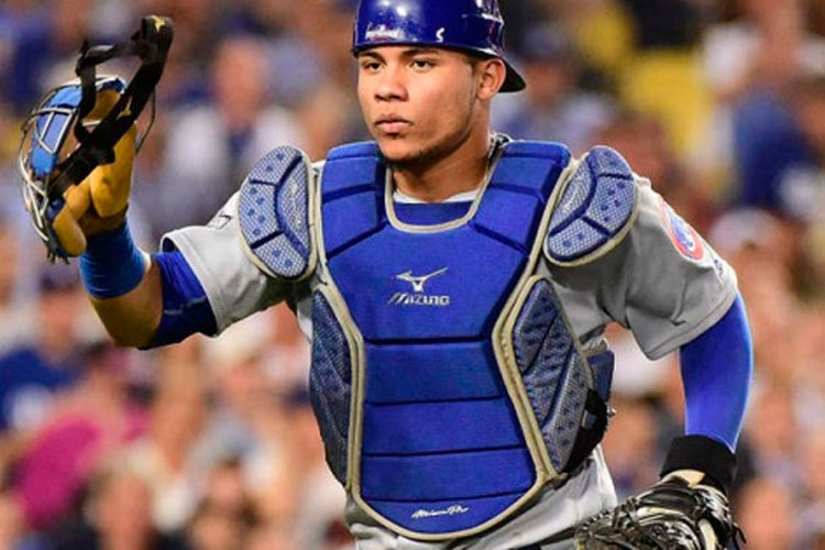 Wilson Contreras vuelve a la receptoría de los Cachorros