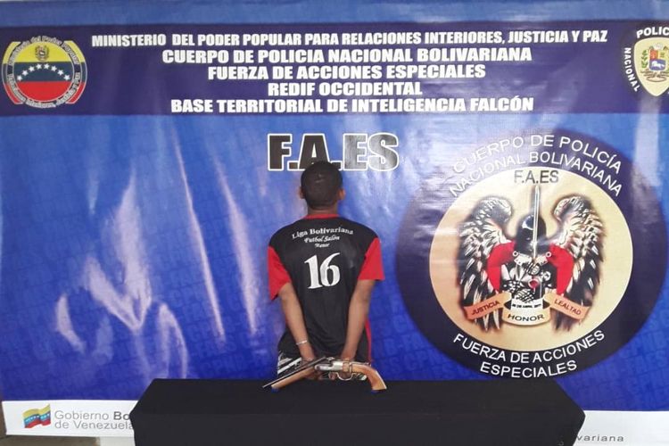 FAES arrestan a dos escopeteros en Paraguaná