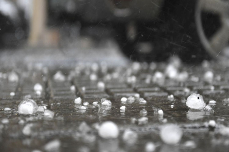 VIDEO: Nueva lluvia con granizo en Caracas