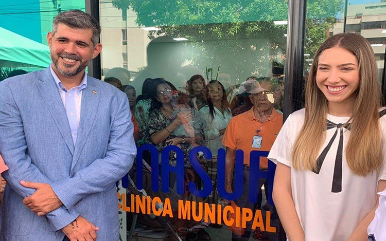 Fabiana Rosales denunció el cierre del quirófano de la Clínica Municipal de Lechería