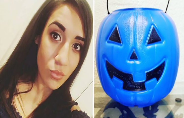 En Halloween: Madre utiliza calabazas azules  para ayudar su hijo con autismo