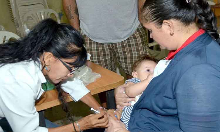 Jornada de pediatría atendió 245 infantes en Coro