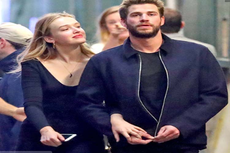 Liam Hemsworth ya superó a Miley Cyrus y presume de su novia australiana