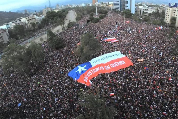 Más de un millón de personas participó en la marcha más grande de Chile