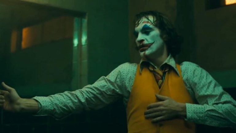 Joker: Joaquin Phoenix improvisó al bailar en escena del baño (+Video)