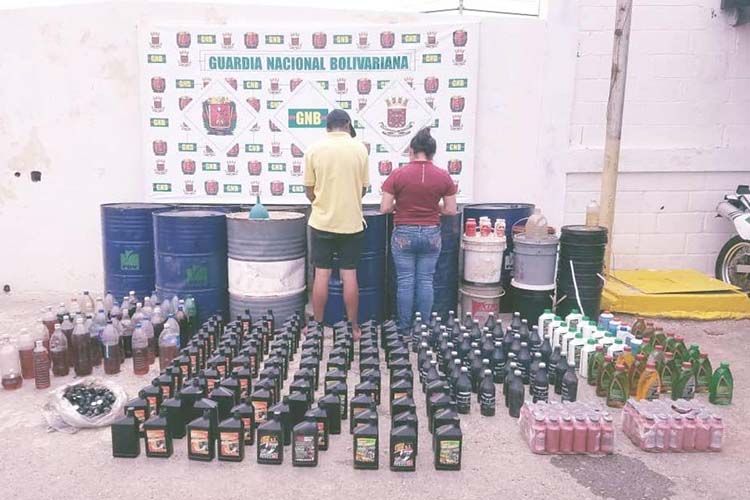 GNB Falcón capturó dos personas por alterar y falsificar lubricantes en Punto Fijo