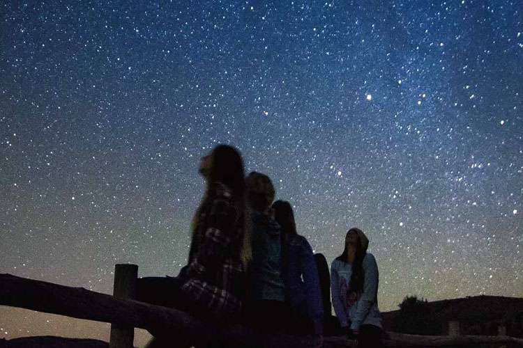 Las dracónidas, la primera lluvia de estrellas del otoño y es este martes 8-Oct